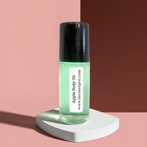 Apple Body Oil unisex scented body oil for fresh-feeling skin, light fragrance wear, and body moisturizing.
