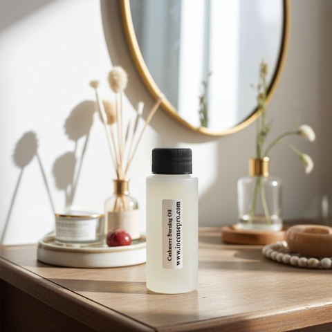 Cashmere Burning Oil fragrance for oil burners, aroma diffusers, and home fragrance use with a warm, soft, luxurious cashmere-inspired scent.