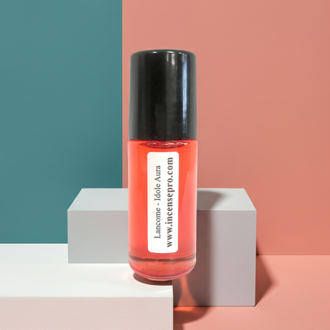Lancôme Idôle Aura body care oil bottle for softening skin, moisturizing after bathing, and scented body use.