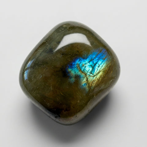 Polished Labradorite Tumbled Stone Natural Crystal - Incense Pro (Image 2)