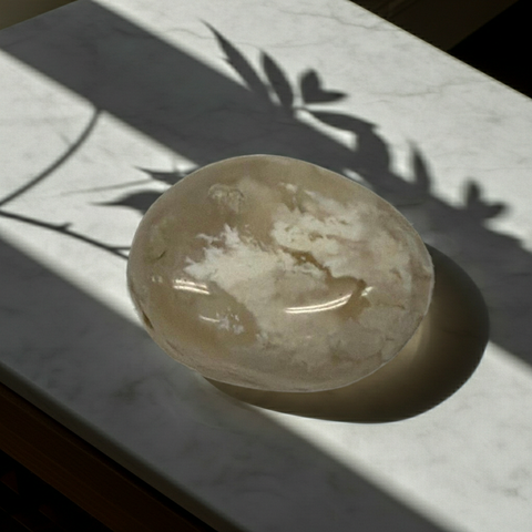 Snow Agate Tumbled Stone - Incense Pro (Image 3)