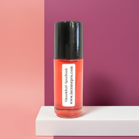 Viktor&Rolf SpiceBomb body oil for men in oil form for skin conditioning, softening, and fragrance wear.