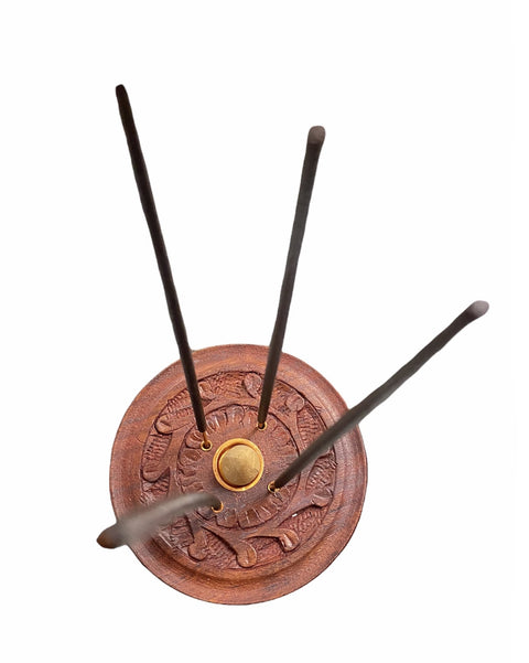 Vine incense burner with detailed climbing vine and leaf botanical form