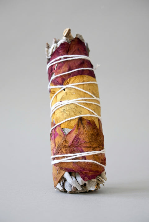 White Sage with Fresh Rose Petals 4 Inch Smudge Stick - Incense Pro
